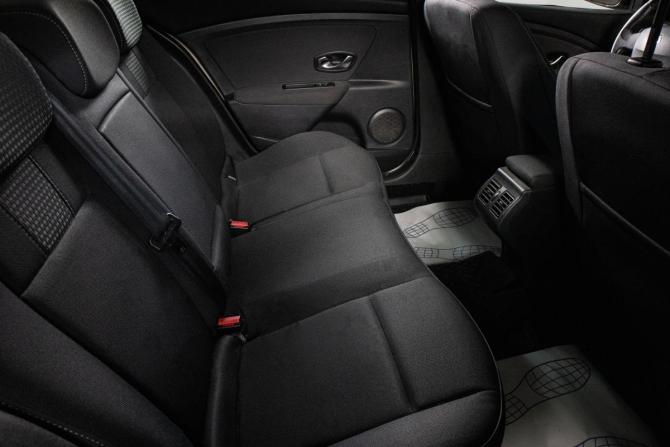 Renault Fluence I с пробегом 2011 года, цена 879 000 рублей, 164000 км, седан, Автокод Объявления