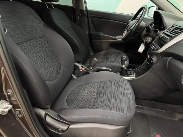Hyundai Solaris I Рестайлинг с пробегом 2014 года, цена 658 000 рублей, 231272 км, седан, Автокод Объявления
