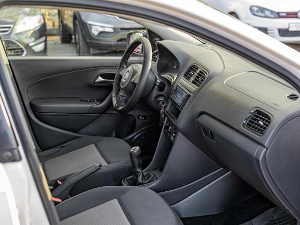 Volkswagen Polo V с пробегом 2011 года, цена 644 000 рублей, 148130 км, седан, Автокод Объявления