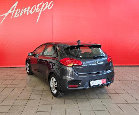 Kia Ceed II Рестайлинг с пробегом 2018 года, цена 1 225 000 рублей, 104000 км, хэтчбек, Автокод Объявления