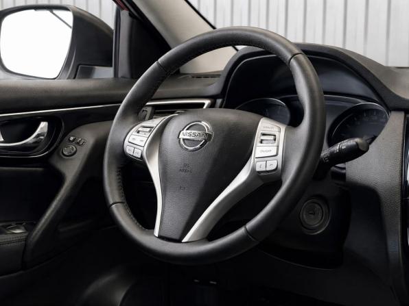 Nissan Qashqai II с пробегом 2015 года, цена 1 397 000 рублей, 136613 км, внедорожник, Автокод Объявления