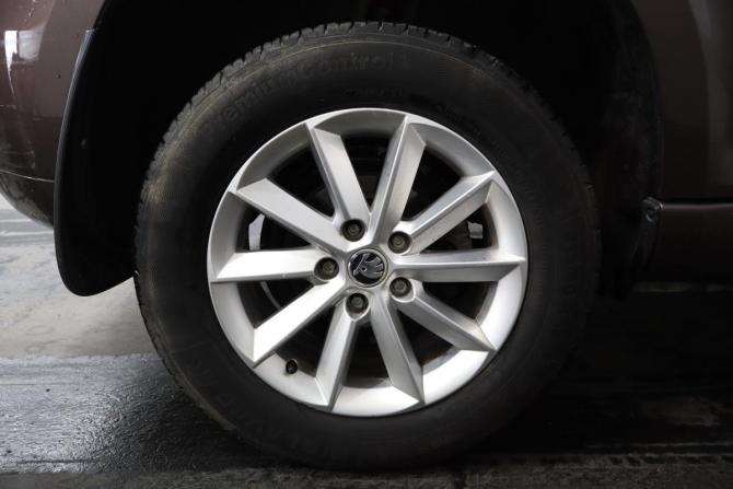 Skoda Yeti I Рестайлинг с пробегом 2016 года, цена 1 249 000 рублей, 111000 км, внедорожник, Автокод Объявления