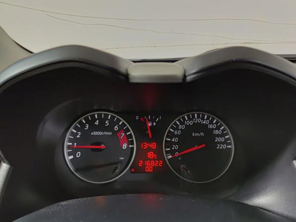 Nissan Note I Рестайлинг с пробегом 2012 года, цена 650 000 рублей, 216900 км, хэтчбек, Автокод Объявления