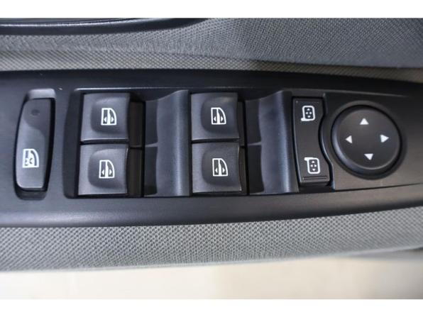 Renault Megane III с пробегом 2010 года, цена 570 000 рублей, 338410 км, хэтчбек, Автокод Объявления
