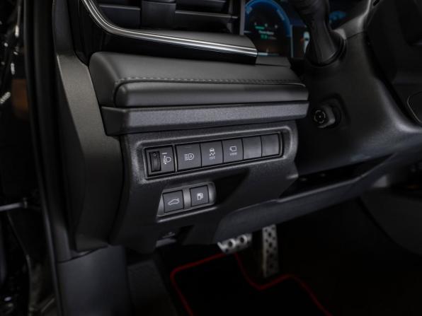 Toyota Camry IX (XV80) China Market с пробегом 2026 года, цена 4 300 000 рублей, 58 км, седан, Автокод Объявления