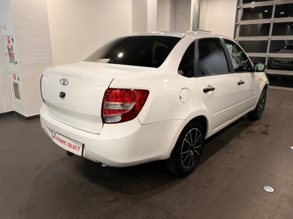 Lada (ВАЗ) Granta I с пробегом 2016 года, цена 270 000 рублей, 198137 км, седан, Автокод Объявления