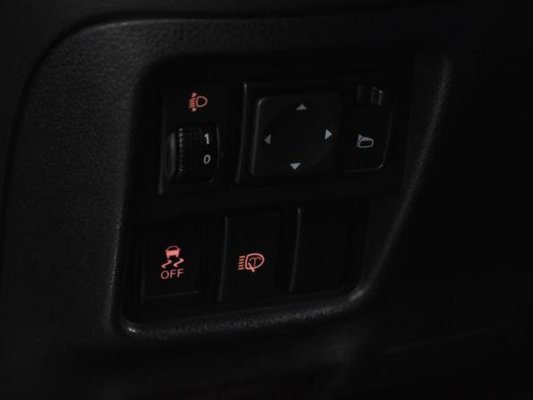 Nissan Juke I с пробегом 2013 года, цена 899 000 рублей, 214950 км, внедорожник, Автокод Объявления