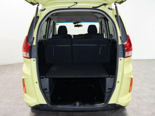 Honda Freed II Рестайлинг с пробегом 2019 года, цена 1 530 000 рублей, 55900 км, компактвэн, Автокод Объявления