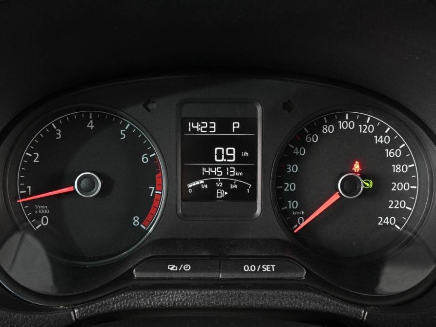 Volkswagen Polo V Рестайлинг Ростов-на-Дону  - изображение 15