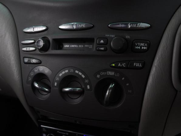 Toyota Prius I (XW10) с пробегом 1999 года, цена 399 000 рублей, 350644 км, седан, Автокод Объявления
