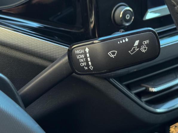 Volkswagen Polo VI с пробегом 2020 года, цена 1 559 000 рублей, 102944 км, лифтбек, Автокод Объявления
