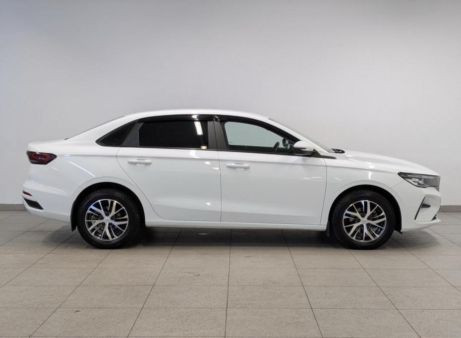 Geely Emgrand II Санкт-Петербург  - изображение 4
