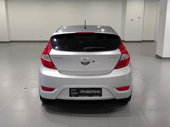 Hyundai Solaris I с пробегом 2012 года, цена 664 000 рублей, 176159 км, хэтчбек, Автокод Объявления