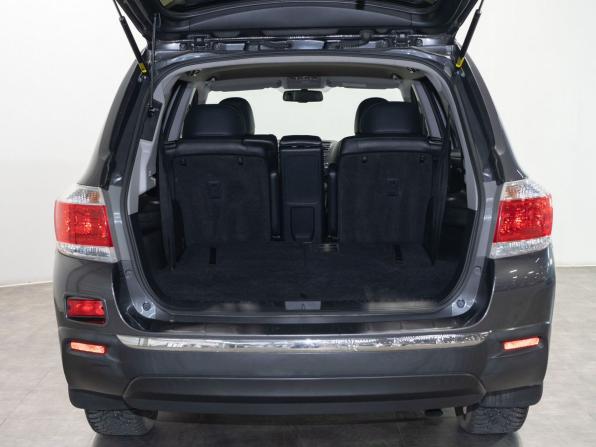 Toyota Highlander II (XU40) Рестайлинг с пробегом 2011 года, цена 2 045 000 рублей, 145400 км, внедорожник, Автокод Объявления