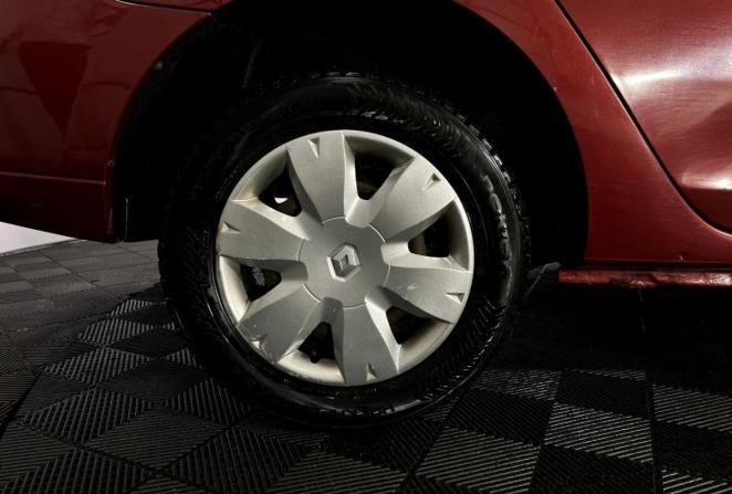 Renault Logan II с пробегом 2017 года, цена 735 000 рублей, 102531 км, седан, Автокод Объявления