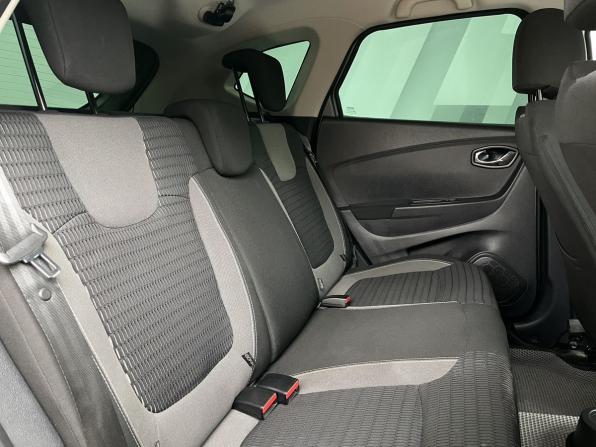 Renault Kaptur I с пробегом 2017 года, цена 1 598 000 рублей, 98427 км, внедорожник, Автокод Объявления