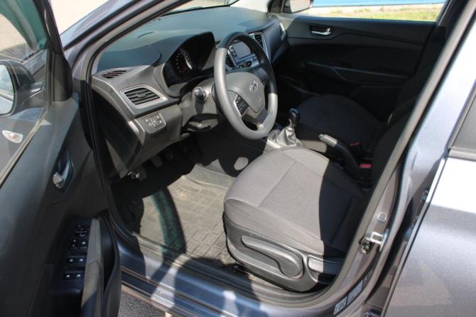 Hyundai Solaris II с пробегом 2019 года, цена 1 132 000 рублей, 115843 км, седан, Автокод Объявления