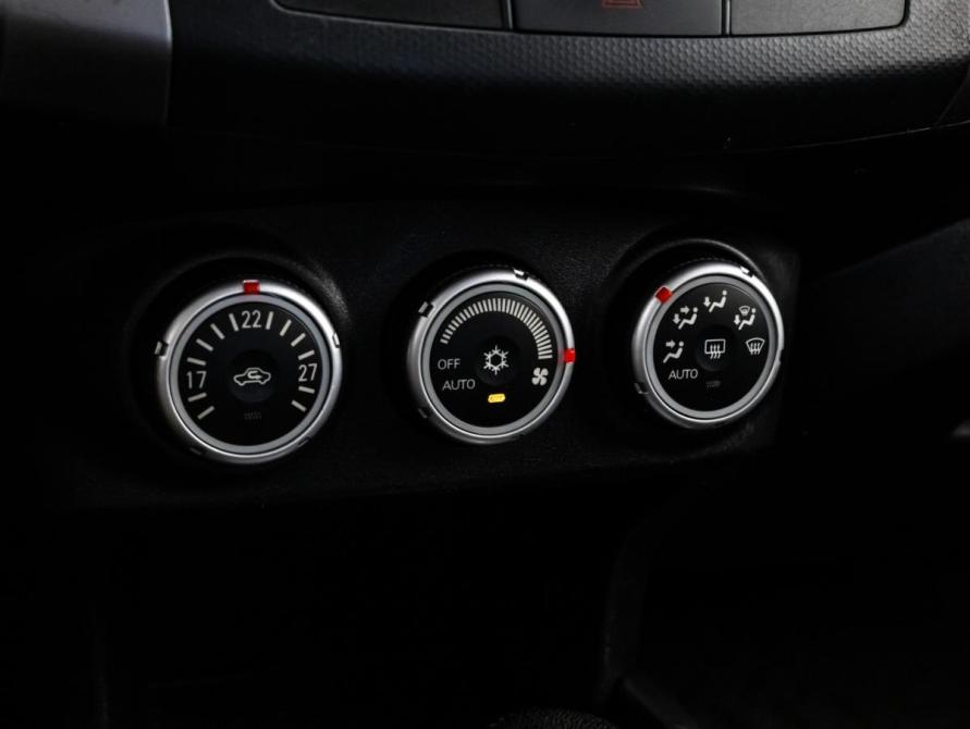 Citroen C-Crosser Санкт-Петербург  - изображение 13