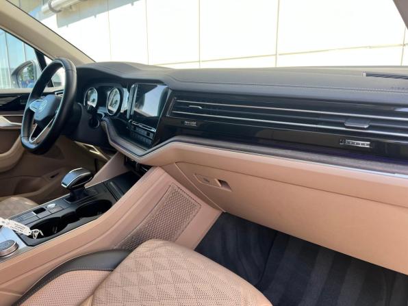 Volkswagen Touareg III с пробегом 2021 года, цена 5 490 000 рублей, 97598 км, внедорожник, Автокод Объявления