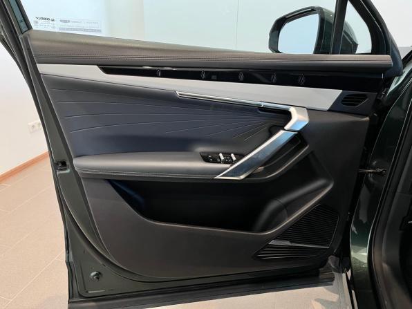 Geely Atlas II с пробегом 2024 года, цена 2 850 000 рублей, 32642 км, внедорожник, Автокод Объявления