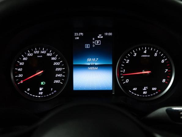 Mercedes-Benz C-Класс IV (W205) Рестайлинг с пробегом 2018 года, цена 2 299 585 рублей, 148562 км, седан, Автокод Объявления