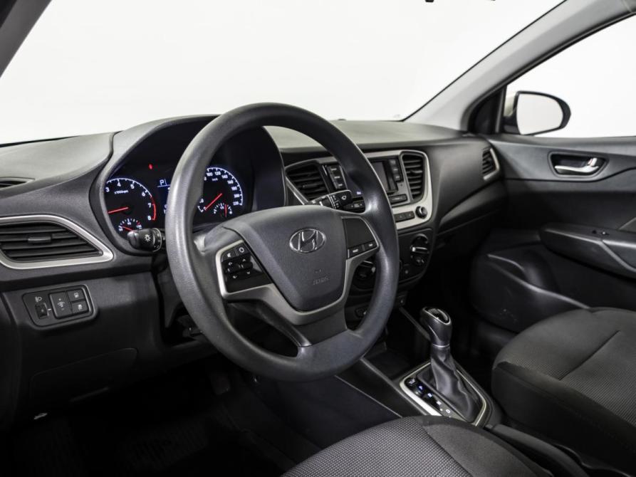Hyundai Solaris II Москва  - изображение 9
