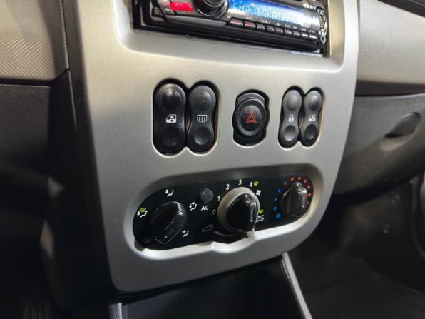 Renault Logan I Рестайлинг с пробегом 2011 года, цена 299 900 рублей, 178722 км, седан, Автокод Объявления