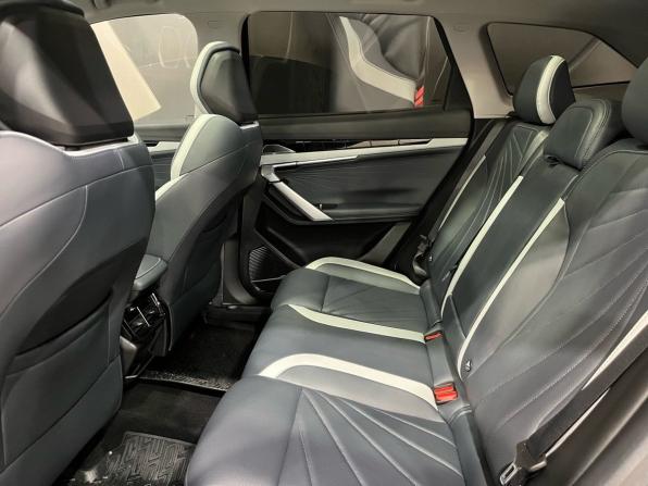 Geely Atlas II с пробегом 2024 года, цена 2 970 000 рублей, 20821 км, внедорожник, Автокод Объявления