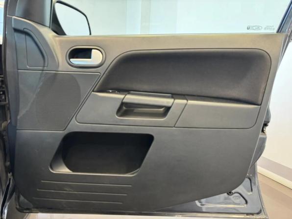 Ford Fusion I Рестайлинг с пробегом 2009 года, цена 410 000 рублей, 285406 км, хэтчбек, Автокод Объявления