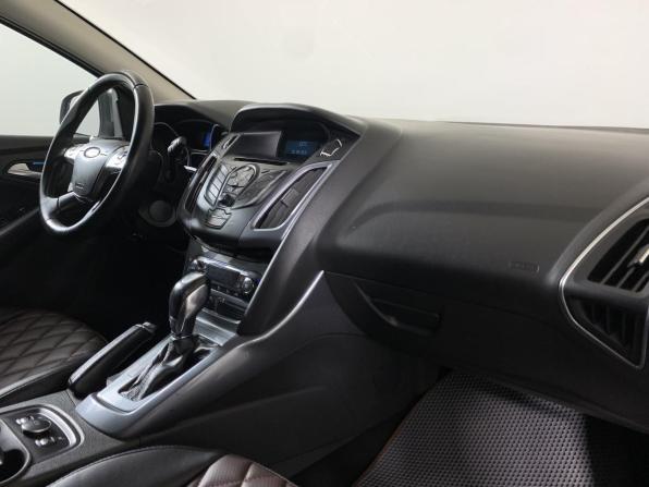 Ford Focus III с пробегом 2013 года, цена 705 000 рублей, 263195 км, седан, Автокод Объявления