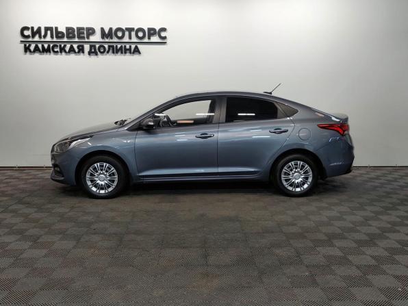 Hyundai Solaris II с пробегом 2018 года, цена 1 070 000 рублей, 124400 км, седан, Автокод Объявления