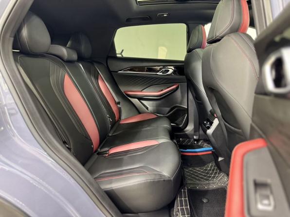 Geely Coolray I Рестайлинг с пробегом 2024 года, цена 2 250 000 рублей, 32668 км, внедорожник, Автокод Объявления