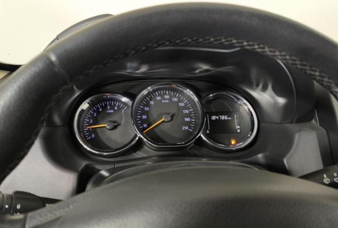 Renault Duster I Рестайлинг с пробегом 2018 года, цена 1 350 000 рублей, 184786 км, внедорожник, Автокод Объявления