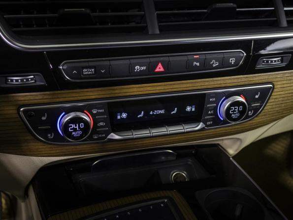 Audi Q7 II (4M) с пробегом 2016 года, цена 4 090 000 рублей, 139484 км, внедорожник, Автокод Объявления