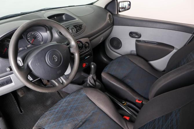 Renault Clio III с пробегом 2006 года, цена 319 000 рублей, 189600 км, хэтчбек, Автокод Объявления