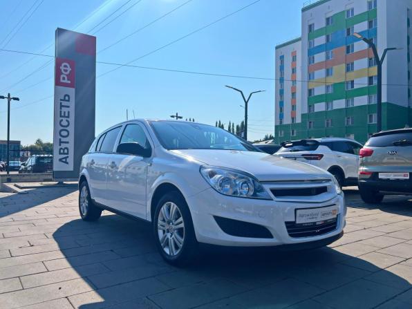 Opel Astra H Рестайлинг с пробегом 2011 года, цена 548 000 рублей, 202384 км, хэтчбек, Автокод Объявления