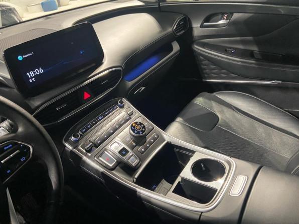 Hyundai Santa Fe IV Рестайлинг с пробегом 2021 года, цена 3 750 000 рублей, 93190 км, внедорожник, Автокод Объявления