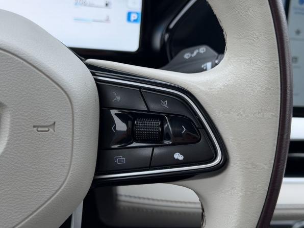 Geely Monjaro I с пробегом 2023 года, цена 3 100 000 рублей, 57020 км, внедорожник, Автокод Объявления