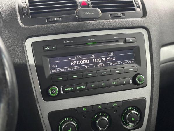 Skoda Octavia II (A5) Рестайлинг с пробегом 2012 года, цена 629 000 рублей, 227000 км, лифтбек, Автокод Объявления