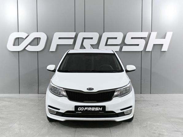 Kia Rio III Рестайлинг с пробегом 2015 года, цена 799 000 рублей, 192270 км, седан, Автокод Объявления