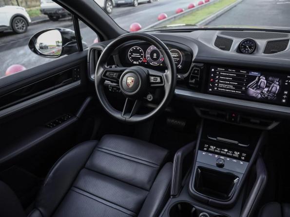Porsche Cayenne III Рестайлинг с пробегом 2023 года, цена 12 875 000 рублей, 49633 км, внедорожник, Автокод Объявления