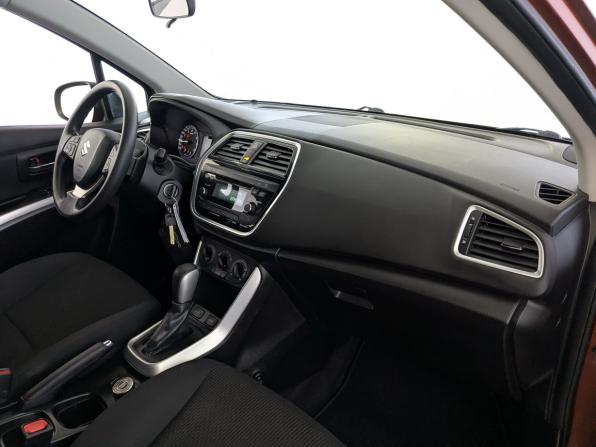 Suzuki SX4 II (S-Cross) Рестайлинг с пробегом 2018 года, цена 1 600 000 рублей, 149719 км, хэтчбек, Автокод Объявления