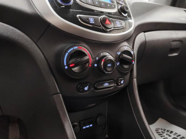 Hyundai Solaris I с пробегом 2013 года, цена 725 300 рублей, 183493 км, седан, Автокод Объявления