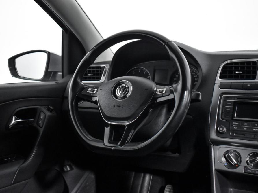 Volkswagen Polo V Рестайлинг Санкт-Петербург  - изображение 16