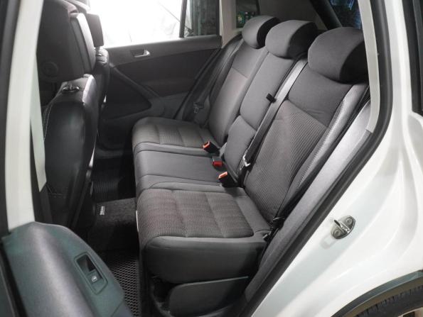 Volkswagen Tiguan I Рестайлинг с пробегом 2012 года, цена 1 099 000 рублей, 265084 км, внедорожник, Автокод Объявления