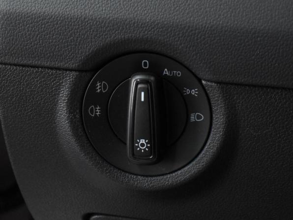 Skoda Octavia III (A7) Рестайлинг с пробегом 2020 года, цена 2 299 000 рублей, 22487 км, лифтбек, Автокод Объявления