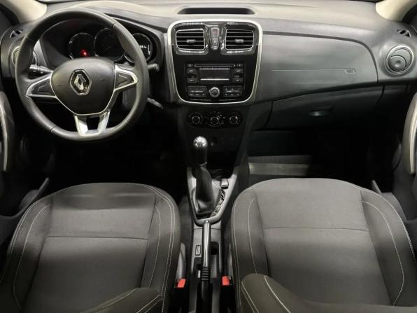 Renault Logan II Рестайлинг с пробегом 2021 года, цена 949 000 рублей, 74585 км, седан, Автокод Объявления
