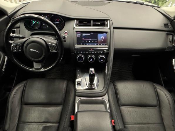 Jaguar E-Pace I с пробегом 2018 года, цена 2 889 999 рублей, 116000 км, внедорожник, Автокод Объявления