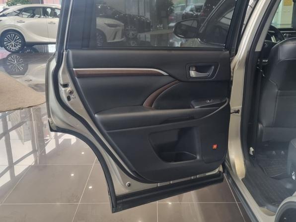 Toyota Highlander III (XU50) с пробегом 2015 года, цена 3 990 000 рублей, 58902 км, внедорожник, Автокод Объявления