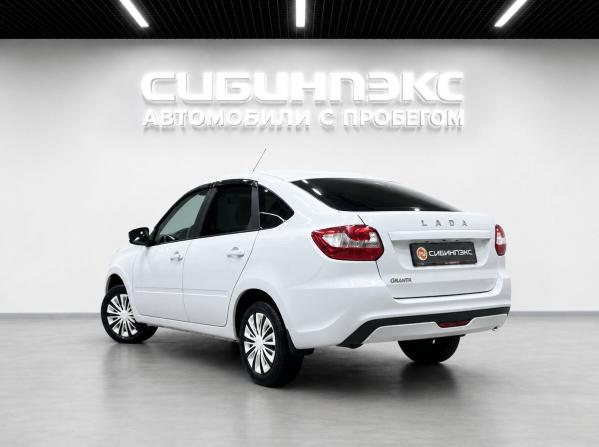 Lada (ВАЗ) Granta I Рестайлинг с пробегом 2024 года, цена 890 000 рублей, 30000 км, лифтбек, Автокод Объявления